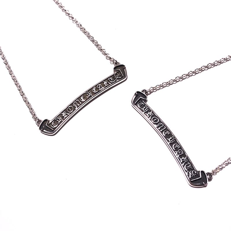 Ch**me He**ts necklaces
